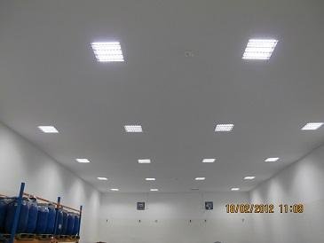 Penerangan indoor