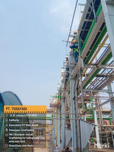 Pemasangan cable tray PT Pupuk Kujang