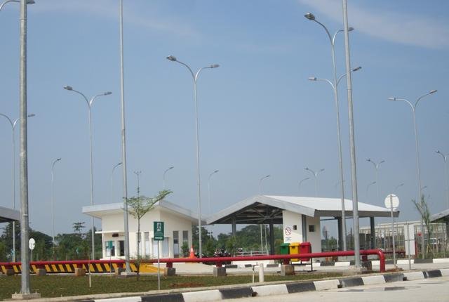 Penerangan jalan & tenaga surya